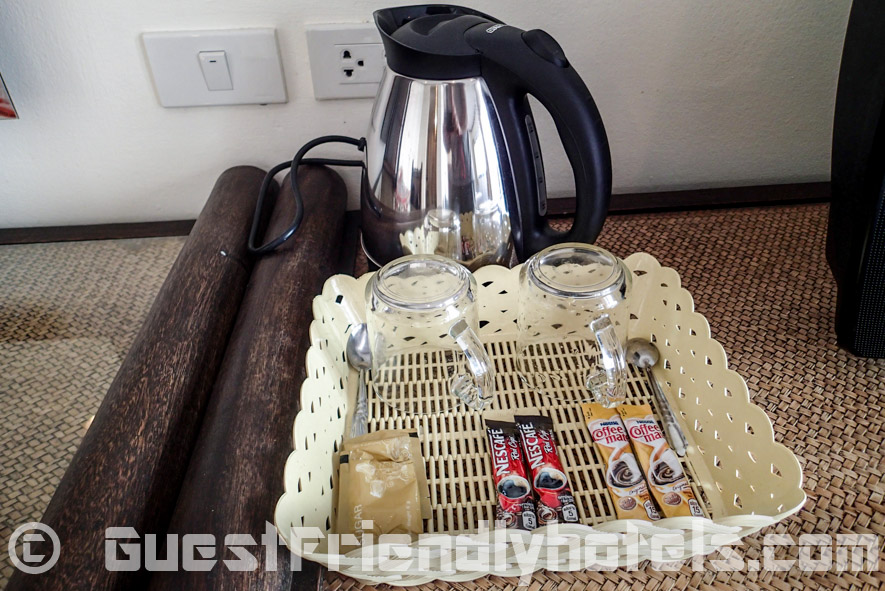 Kettle with instant coffee is provided at Baan Sila