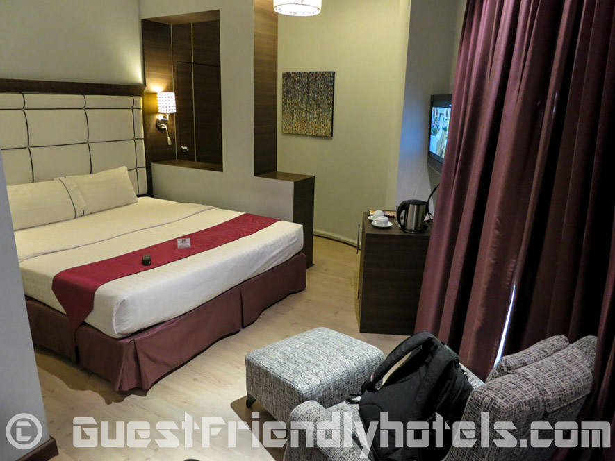 My Superior room at the S Sukhumvit Suites Hotel_