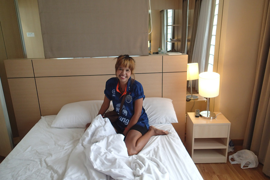 Soi Nana freelancer back inside my room at the girl friendly Petals Inn Bangkok hotel